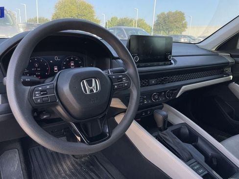 Used 2024 Honda Accord LX image 9