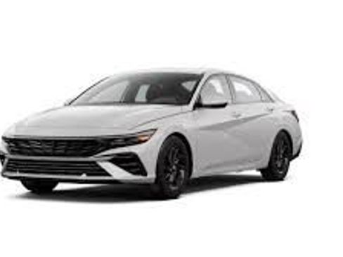 Used 2025 Hyundai Elantra Limited FWD image 4