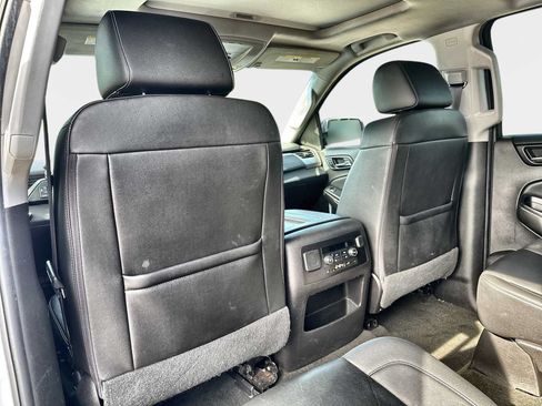 Used 2016 Chevrolet Tahoe LT AWD/4WD image 19