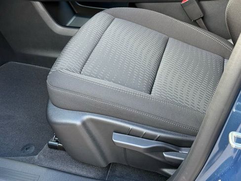 New 2026 Chevrolet Equinox LT image 9