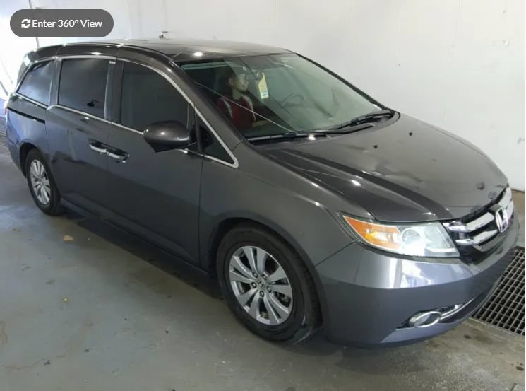 Used 2016 Honda Odyssey SE image 1