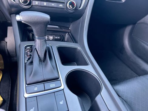 Used 2020 Kia Optima SE FWD image 20