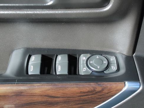 Used 2019 GMC Sierra 1500 SLT RWD image 35