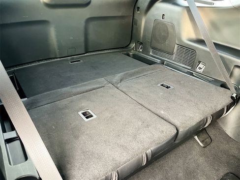 Used 2024 Ford Explorer ST w/ Equipment Group 401A image 27