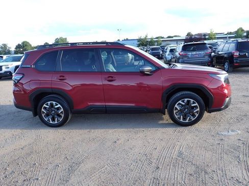 Used 2026 Subaru Forester Premium w/ Base/Premium Package AWD/4WD image 5