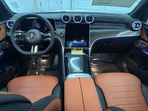 New 2026 Mercedes-Benz GLC 300 image 21