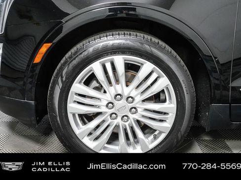 Used 2018 Cadillac XT5 Premium Luxury image 39