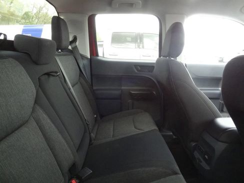 Used 2025 Ford Maverick XLT w/ XLT Luxury Package image 10