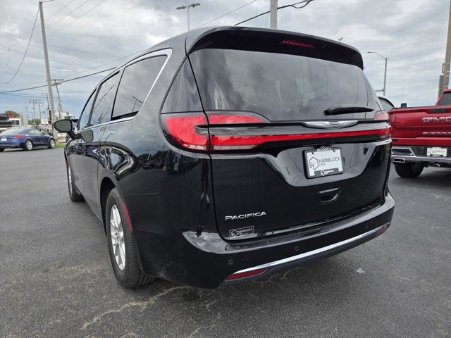 Used 2026 Chrysler Pacifica Select FWD image 45