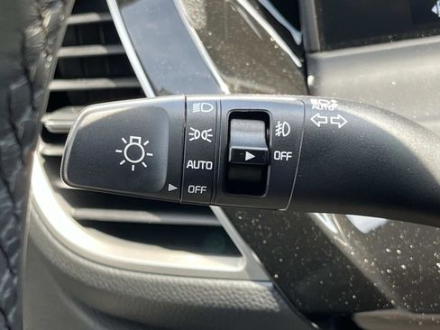 New 2026 Kia Seltos S FWD image 31
