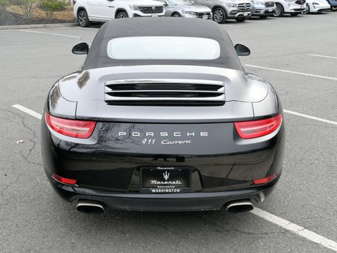 Used 2015 Porsche 911 Carrera image 6