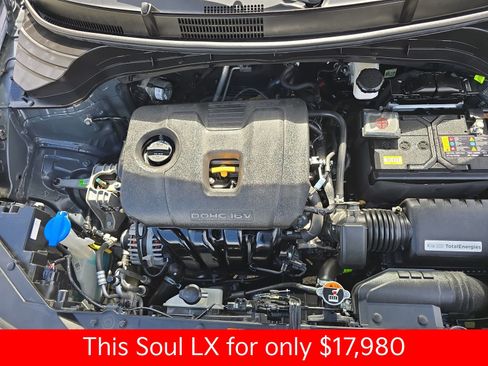 Used 2024 Kia Soul LX w/ Option Group 015 image 37