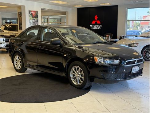 Used 2014 Mitsubishi Lancer ES FWD image 3