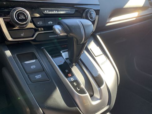 Used 2019 Honda CR-V Touring image 26