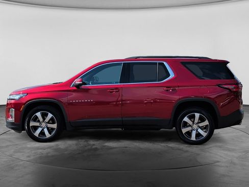 Used 2023 Chevrolet Traverse LT w/ LT Premium Package AWD/4WD image 4