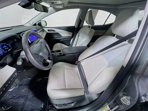 Certified 2025 Toyota Camry XLE w/ Premium Plus Package image 18