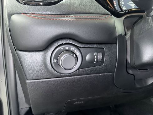 Used 2025 Dodge Durango R/T image 22