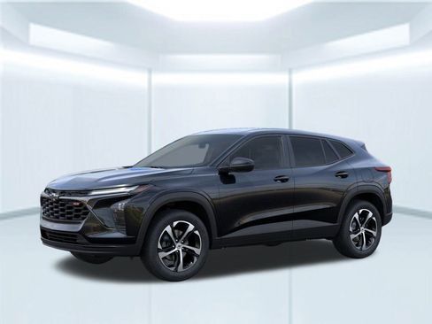 New 2026 Chevrolet Trax RS image 2