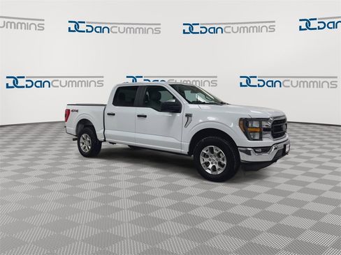 Used 2023 Ford F150 XLT image 2