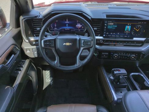 Used 2023 Chevrolet Silverado 1500 High Country w/ Technology Package image 16