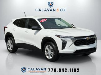 Used 2025 Chevrolet Trax LS FWD video 1