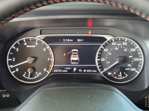 Certified 2025 Nissan Rogue SV AWD/4WD image 10