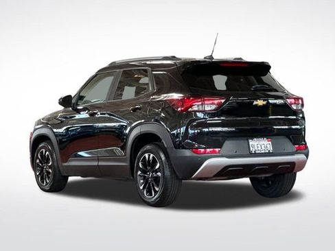 Used 2021 Chevrolet TrailBlazer LT w/ Convenience Package FWD image 7