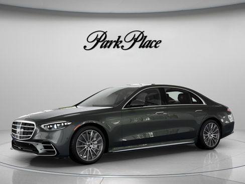 New 2026 Mercedes-Benz S 580 4MATIC Sedan image 2