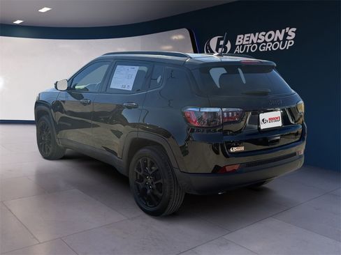 New 2026 Jeep Compass Latitude image 3