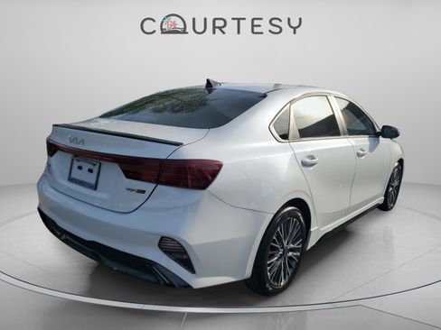Certified 2024 Kia Forte GT-Line image 3