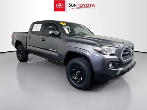 Used 2016 Toyota Tacoma SR5 w/ Towing Package RWD image 1