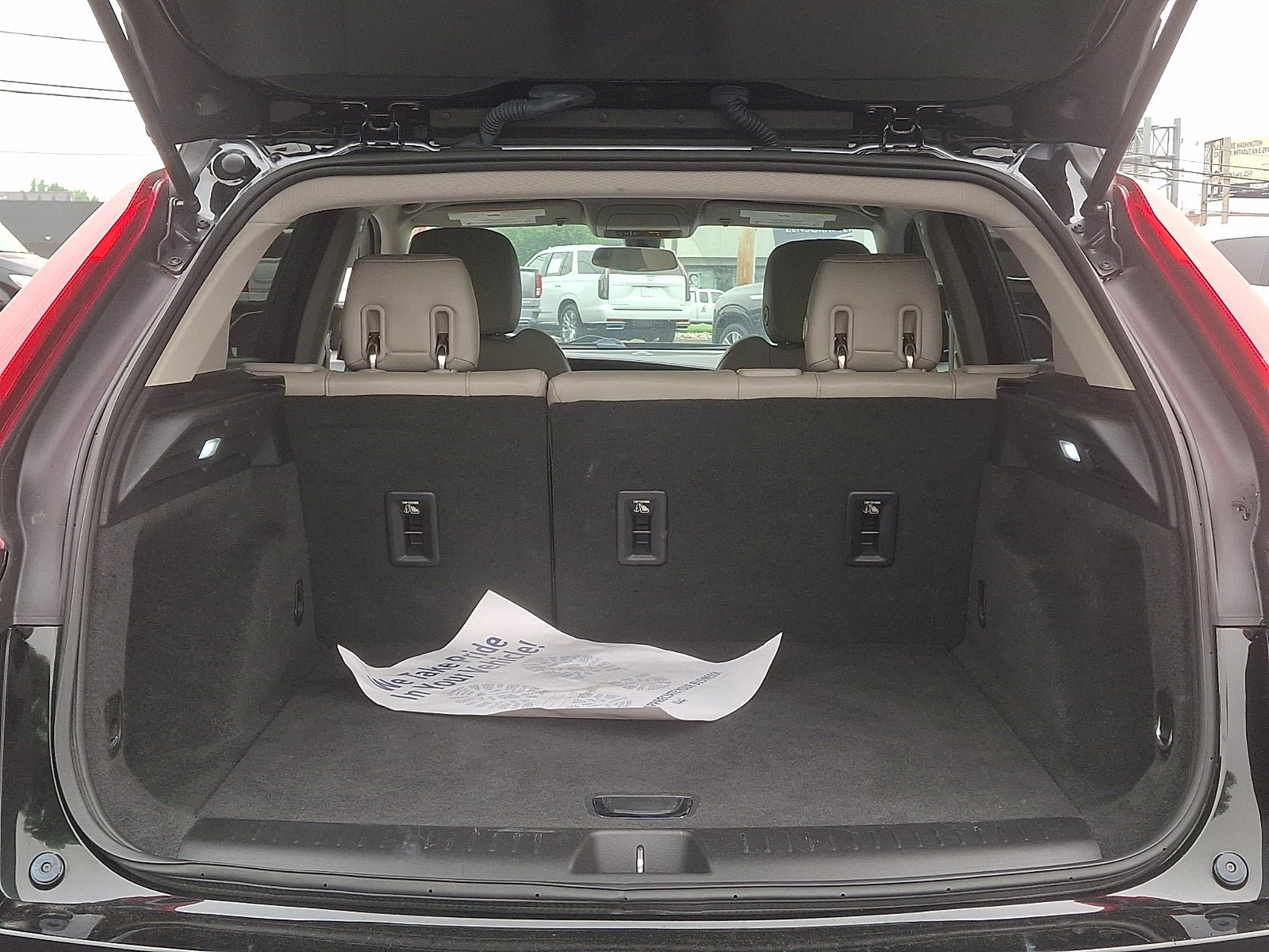 Used 2019 Cadillac XT4 Luxury AWD/4WD image 28