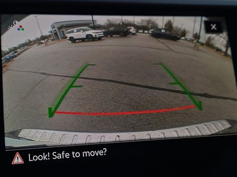 Used 2024 Volkswagen Taos SE image 14