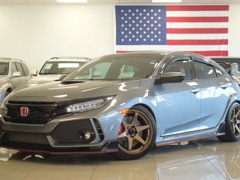 Used 2018 Honda Civic Type R image 12