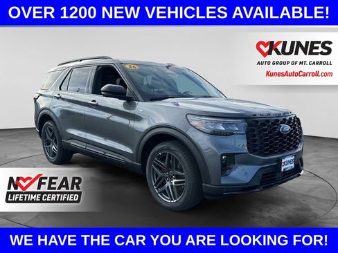 New 2026 Ford Explorer ST-Line w/ ST-Line Street Pack AWD/4WD image 1
