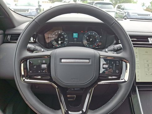 Certified 2026 Land Rover Range Rover Velar Dynamic SE image 6