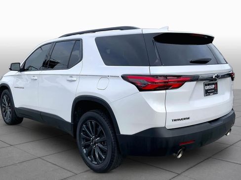 Used 2023 Chevrolet Traverse RS FWD image 12