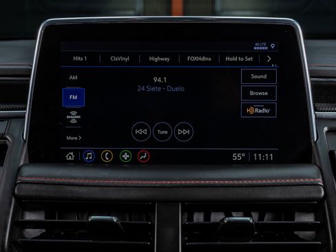 Used 2021 Chevrolet Tahoe RST w/ Luxury Package image 23