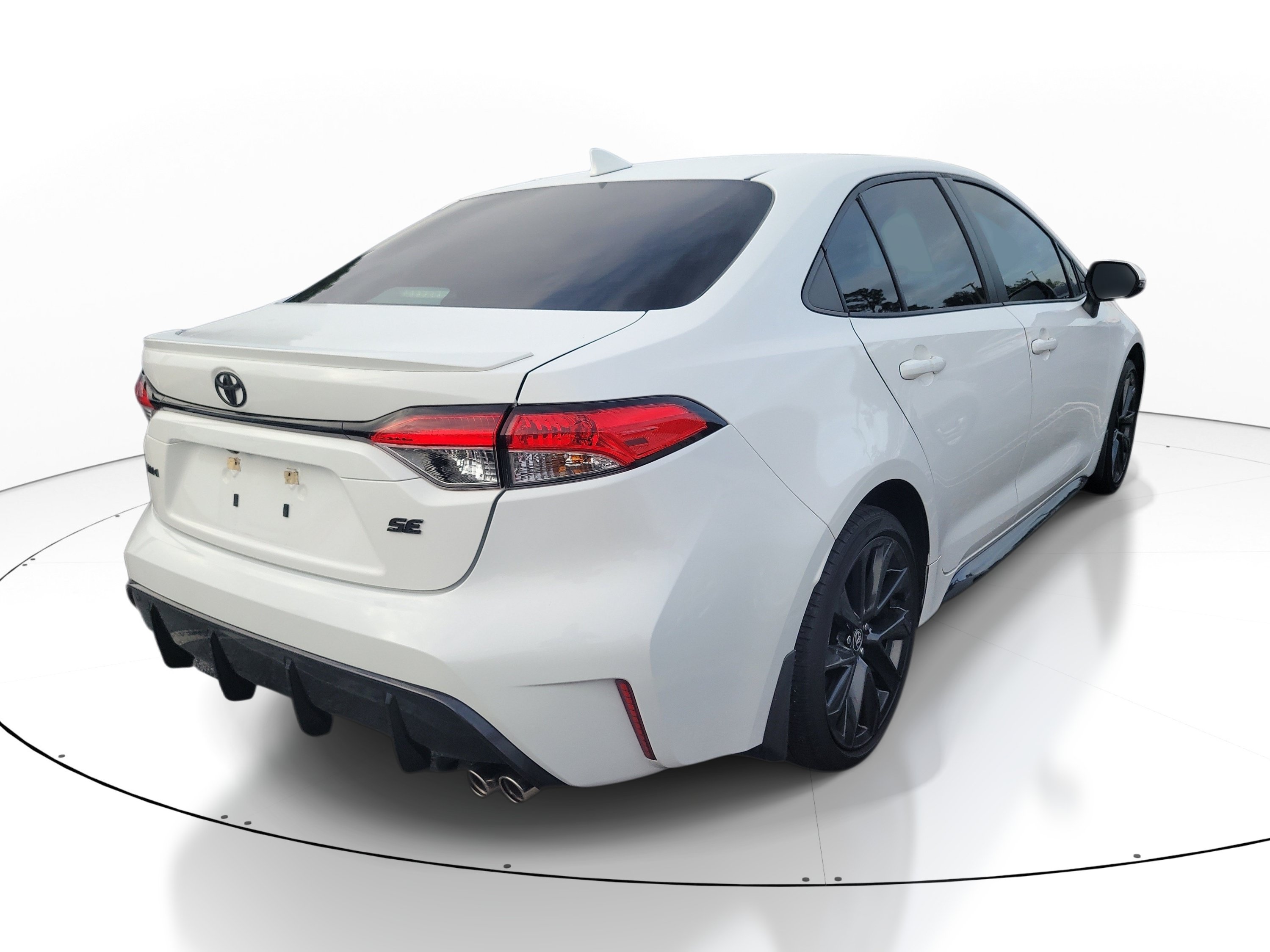 Used 2023 Toyota Corolla SE FWD image 7