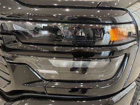 New 2026 RAM 2500 Big Horn AWD/4WD image 9