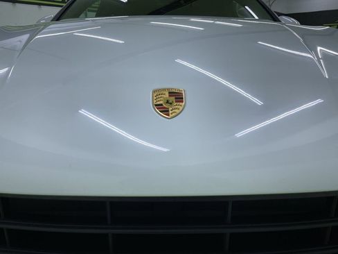 Used 2020 Porsche Macan image 14