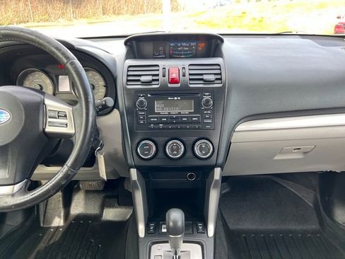 Used 2014 Subaru Forester 2.5i Limited w/ Popular Package #2 image 23