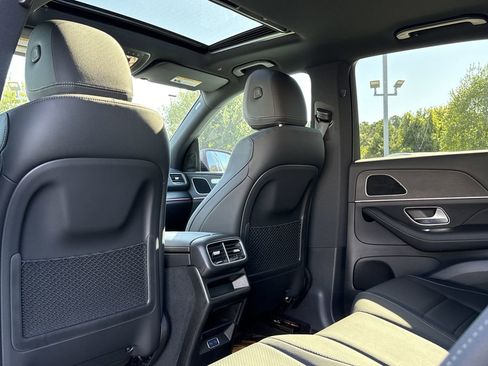 Certified 2025 Mercedes-Benz GLE 350 4MATIC image 10