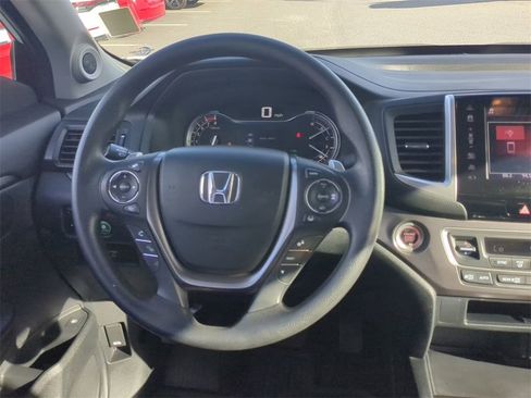 Used 2020 Honda Ridgeline Sport image 15