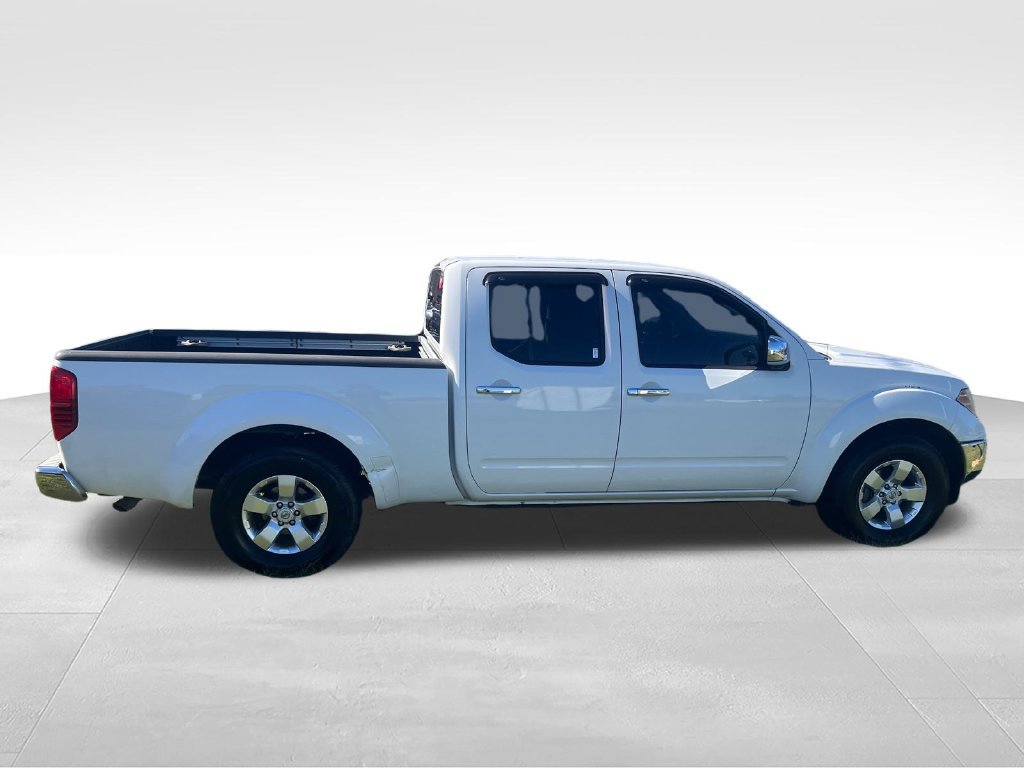 Used 2010 Nissan Frontier SE RWD image 6