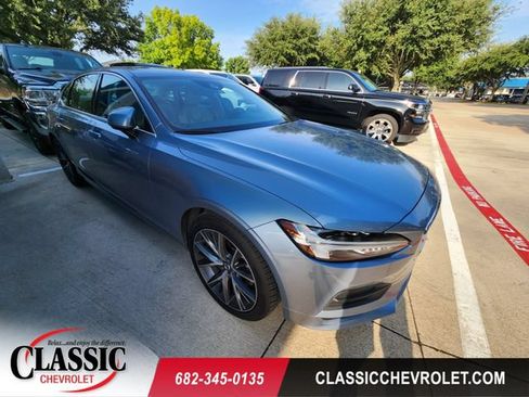 Used 2019 Volvo S90 T5 Momentum w/ Protection Package Premier FWD image 1