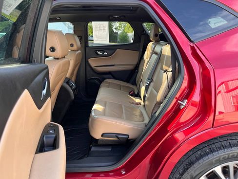 Used 2020 Chevrolet Blazer Premier w/ Driver Confidence II Package AWD/4WD image 17