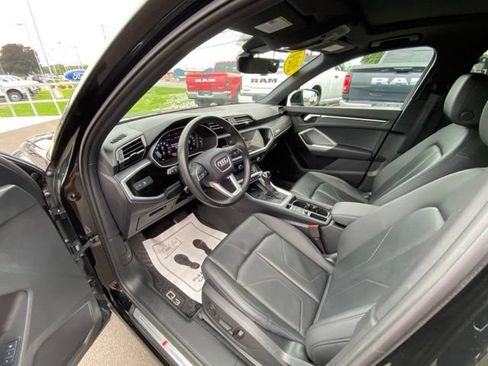 Used 2024 Audi Q3 2.0T Premium w/ Convenience Package AWD/4WD image 15