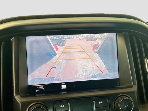 Used 2020 Chevrolet Colorado LT AWD/4WD image 13