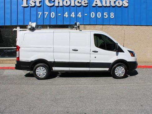 Used 2019 Ford Transit 250 130 Low Roof RWD image 25